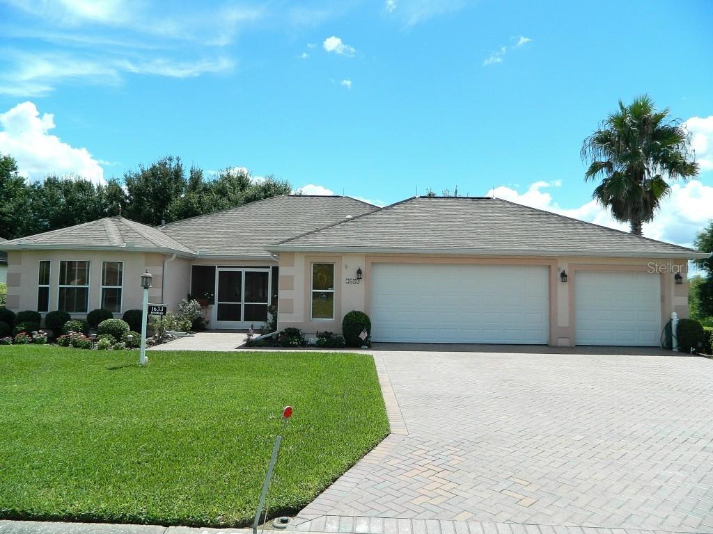 1633 Carrera Dr., The Villages, FL 32159