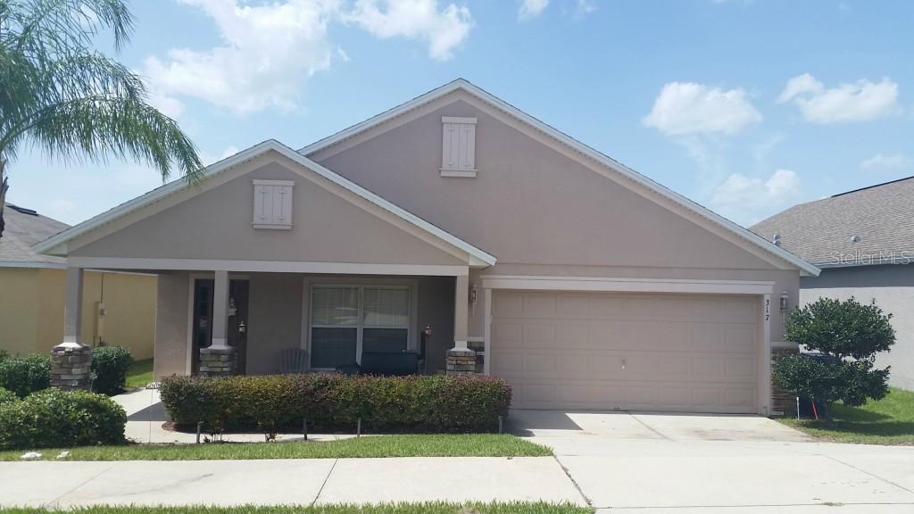 317 Red Kite Dr., Groveland, FL 34736
