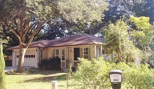 1303 E 5th Ave., Mount Dora, FL 32757