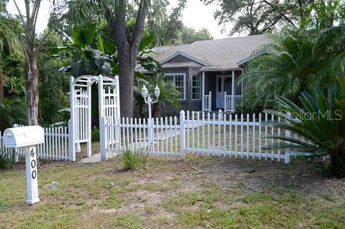 400 Pinecrest Rd., Mount Dora, FL 32757