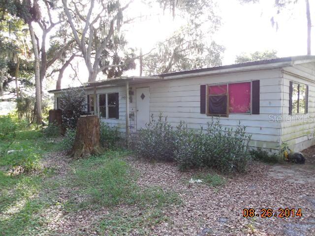 25841 SE 157th Ln., Umatilla, FL 32784