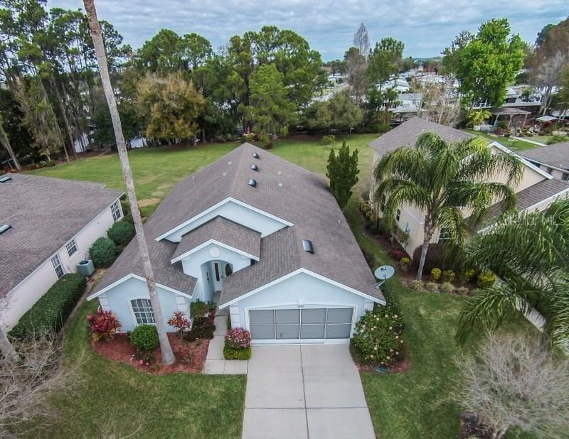 2400 Baywater Rd., Tavares, FL 32778