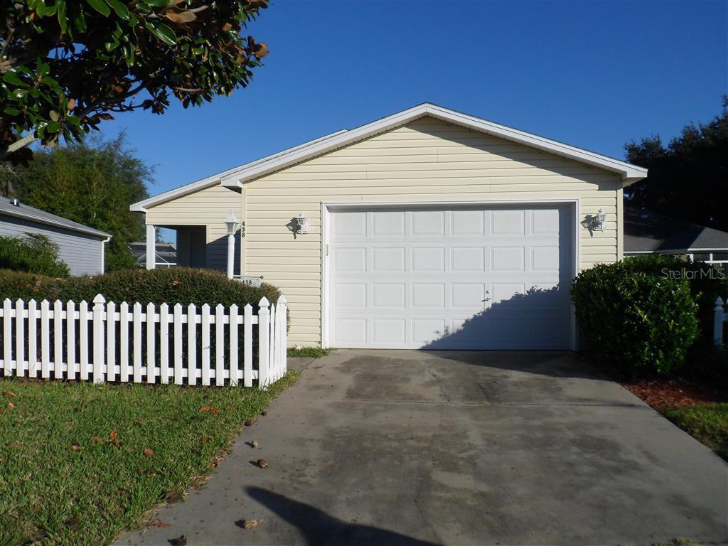 458 Hildalgo Dr., The Villages, FL 32159
