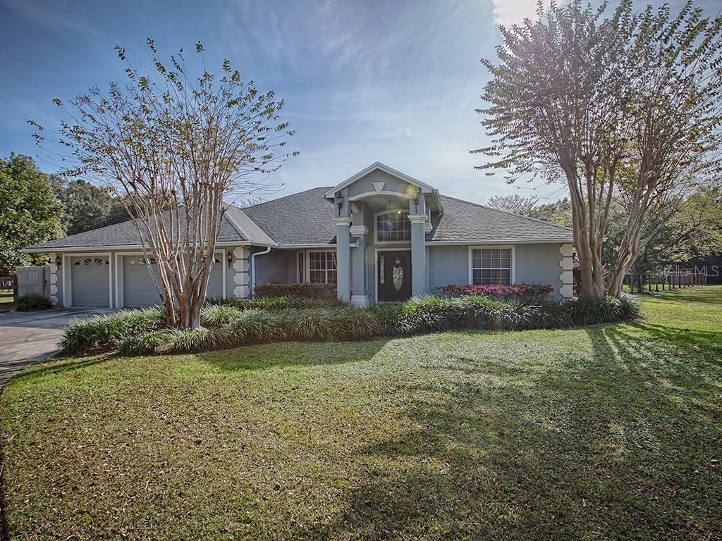 23910 County Road 44a, Eustis, FL 32736