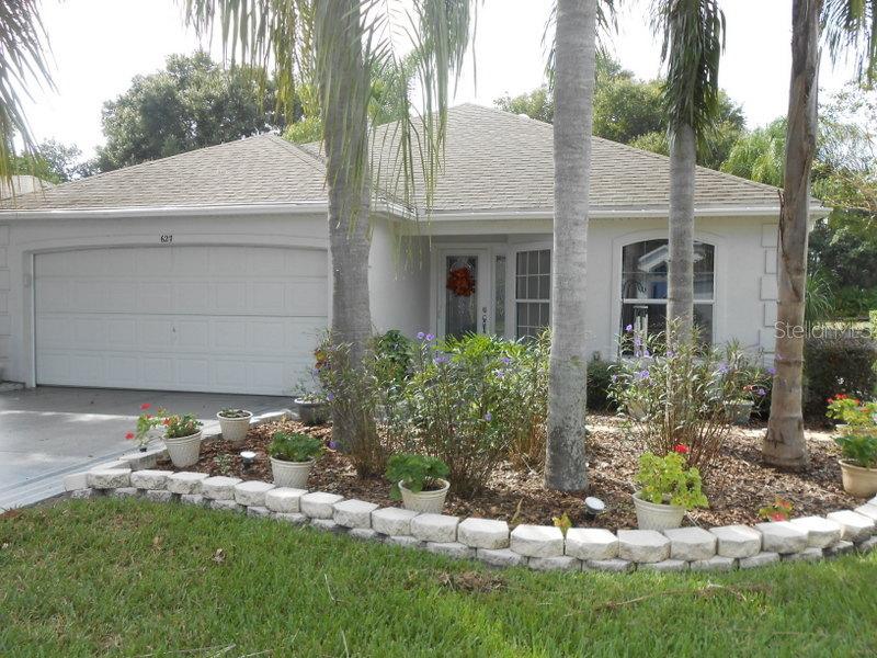 627 Juniper Way, Tavares, FL 32778