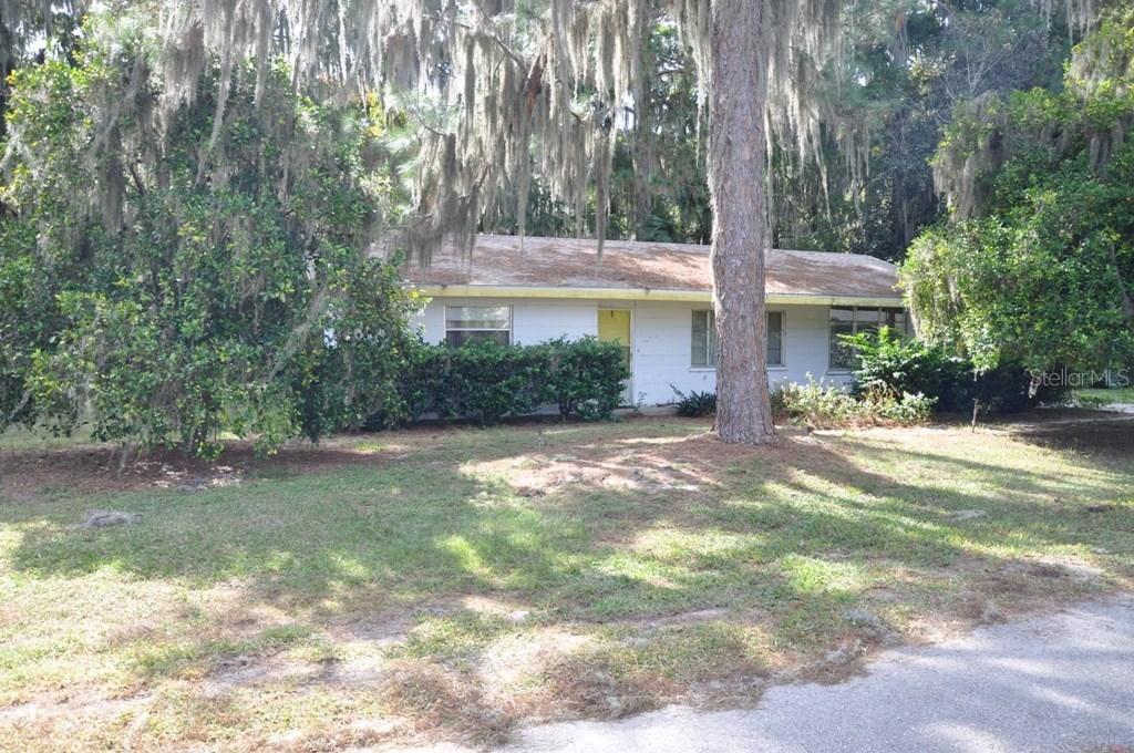 11324 Davison Ln., Tavares, FL 32778