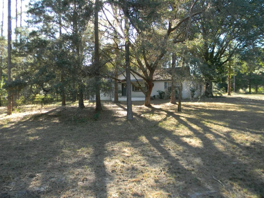 30735 Swan Rd., Sorrento, FL 32776