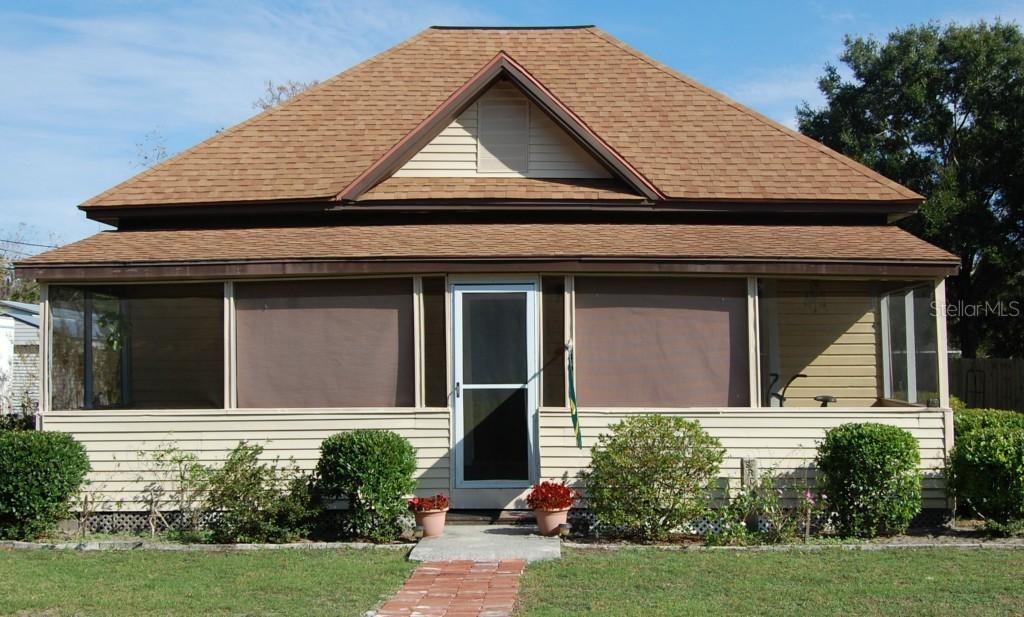 46 N Oak Ave., Umatilla, FL 32784