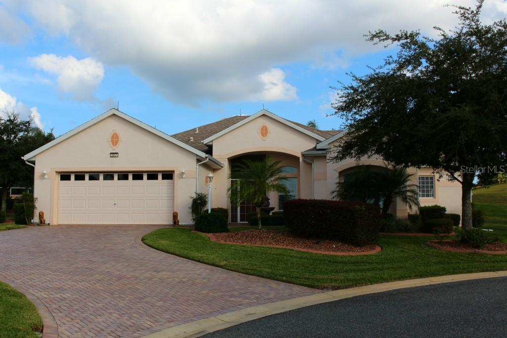 3257 Kingston Way, Tavares, FL 32778