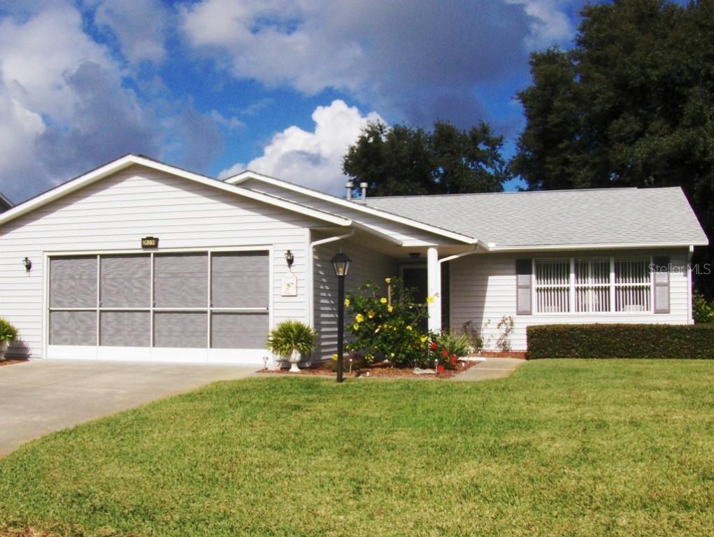 26238 Newcombe Cir., Leesburg, FL 34748