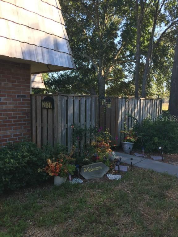 2937 Poplar Ave., Leesburg, FL 34748