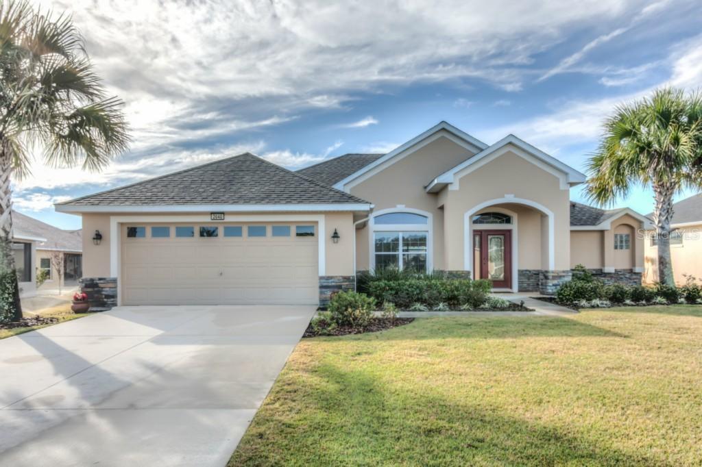 2040 Bayside Ave., Mount Dora, FL 32757
