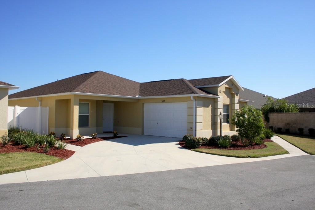 3197 Kimberwicke Ave., The Villages, FL 32163