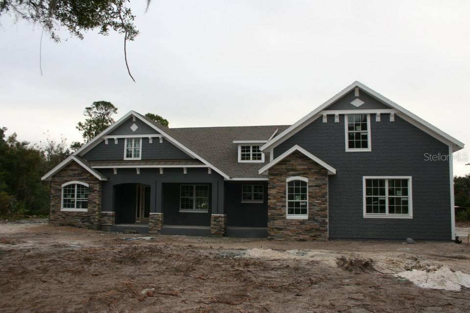 16061 Acorn Cir., Tavares, FL 32778