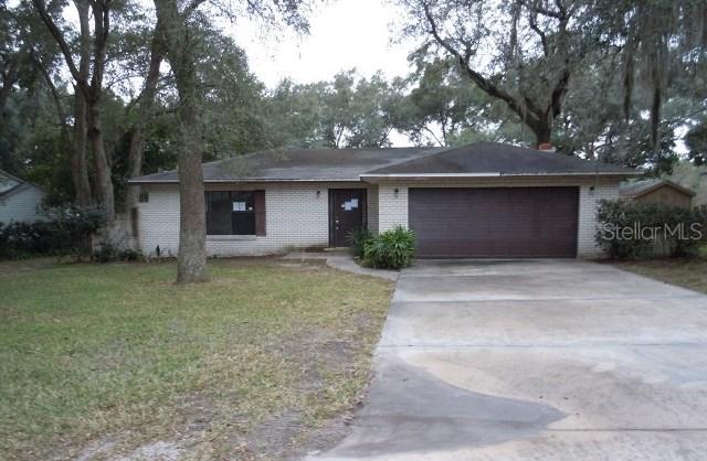36342 W Spring Lake Blvd., Fruitland Park, FL 34731