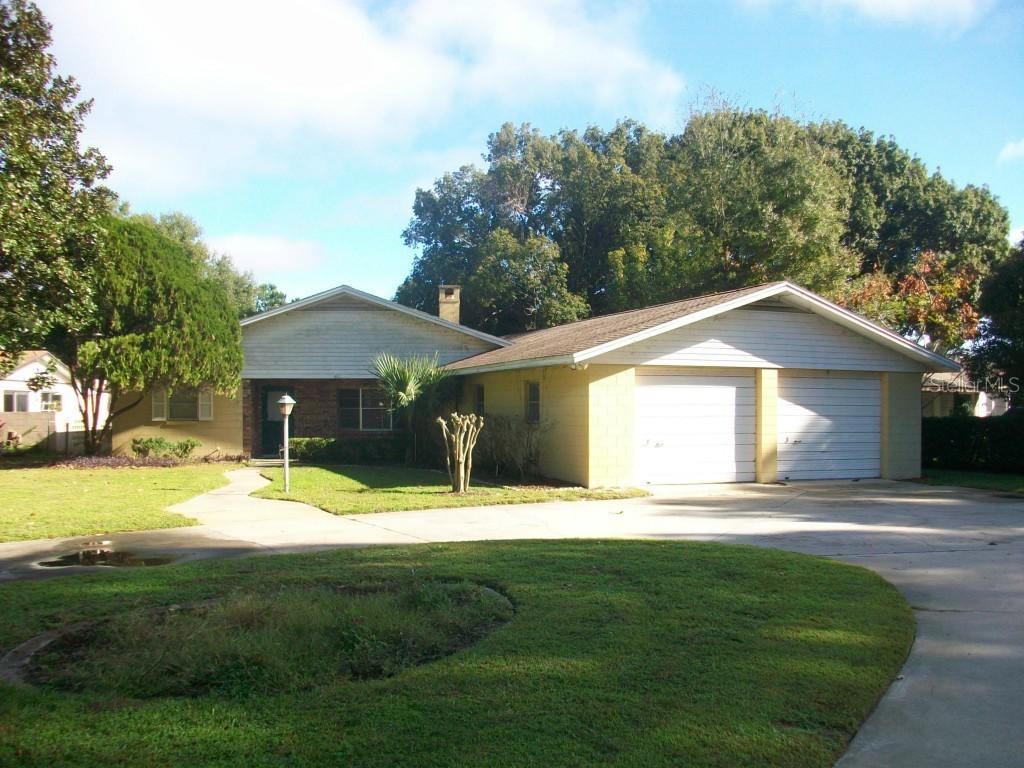 515 Jackson St., Eustis, FL 32726
