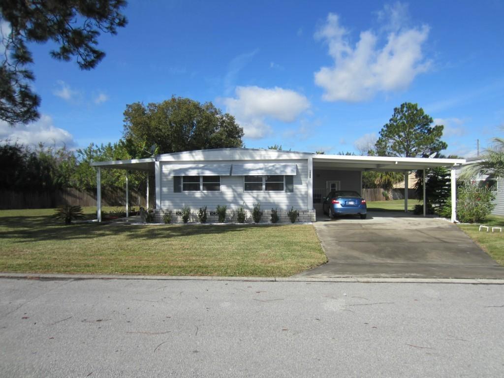 1549 Elkhart Cir., Tavares, FL 32778