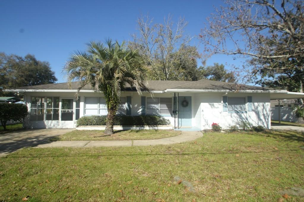 1117 E 1st Ave., Mount Dora, FL 32757