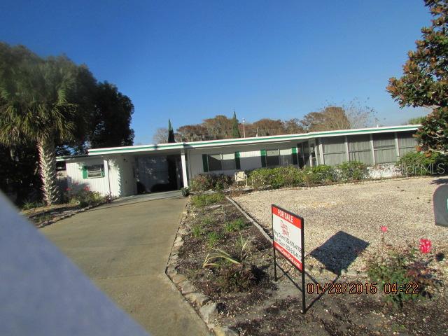 2412 Vindale Rd., Tavares, FL 32778