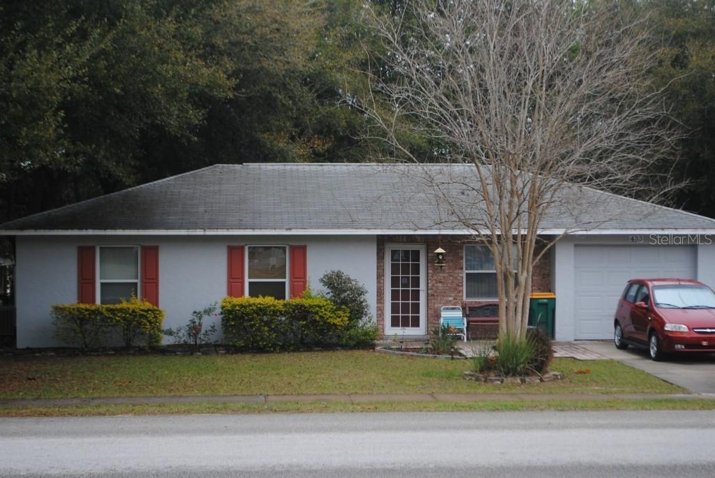 433 Magnolia Ridge Ave., Tavares, FL 32778