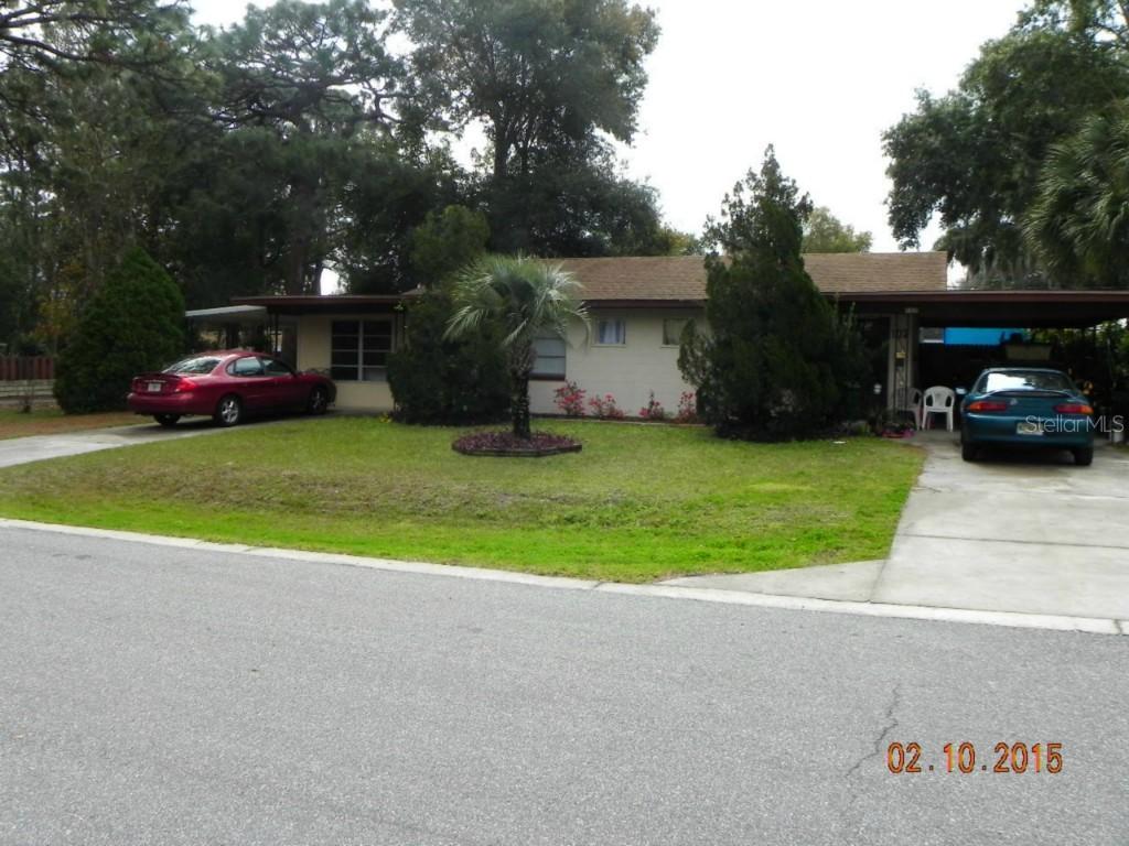 102 E Nelson St., Tavares, FL 32778