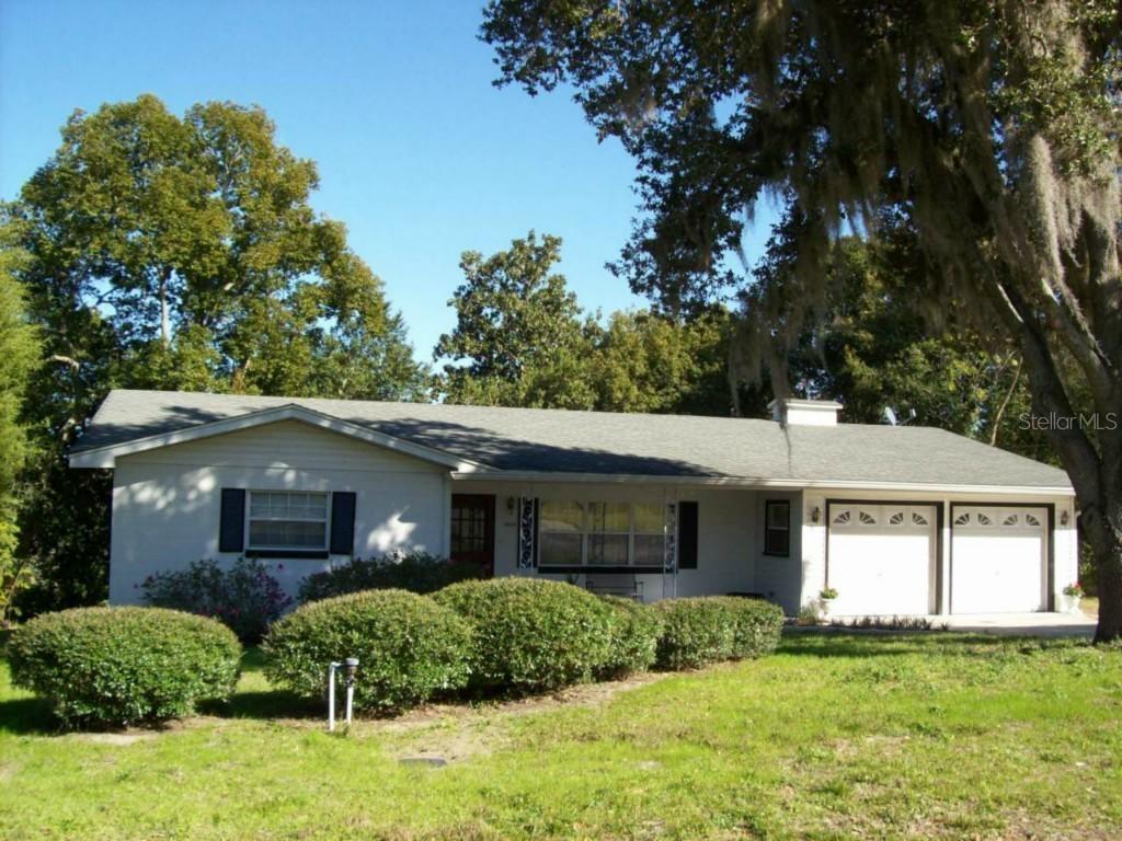 1406 Crestview Dr., Mount Dora, FL 32757