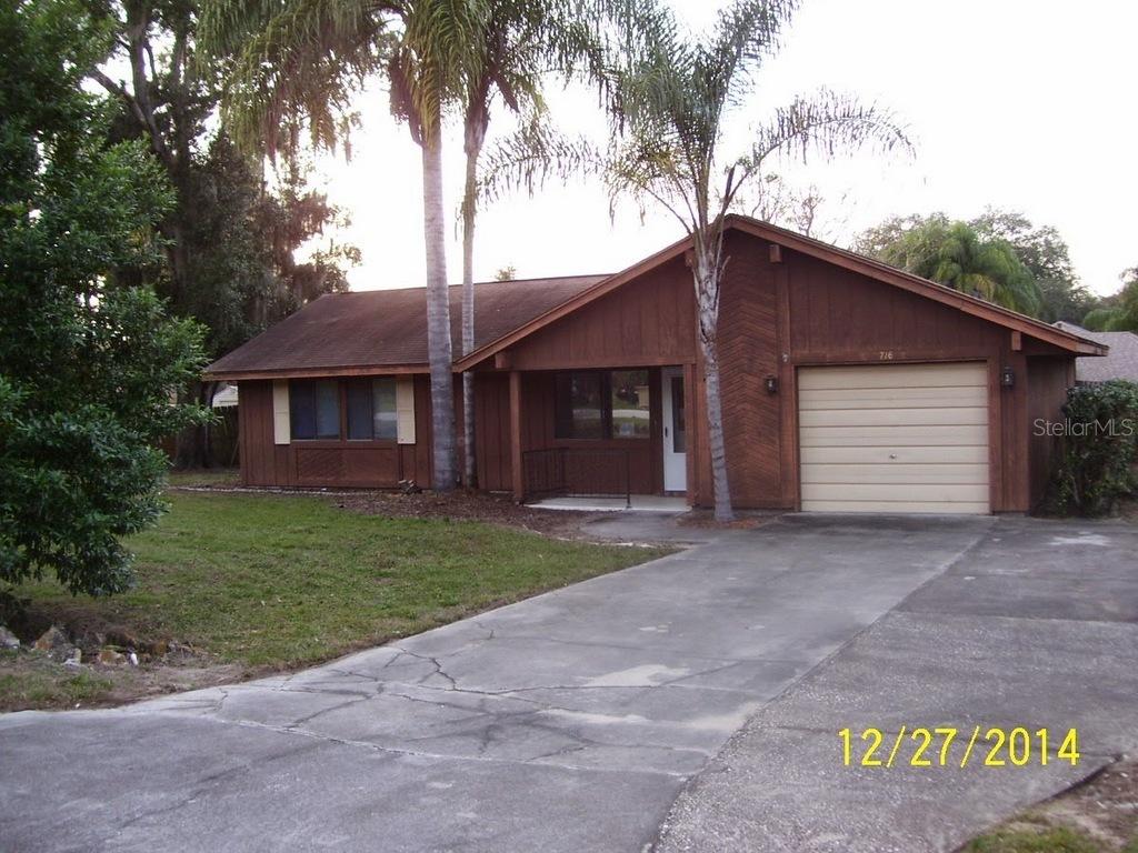 716 S Iowa Ave., Groveland, FL 34736