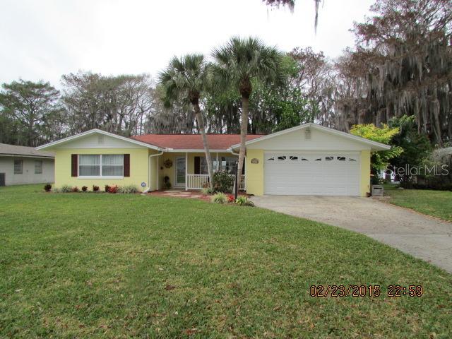 1513 Orange Ave., Tavares, FL 32778