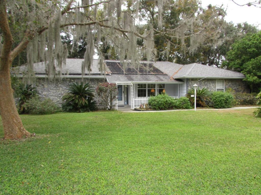 10 Weston Rd., Leesburg, FL 34748