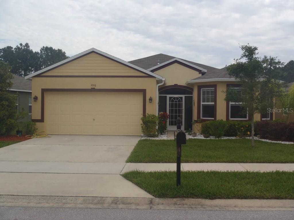 5916 Windsong Oak Dr., Leesburg, FL 34748