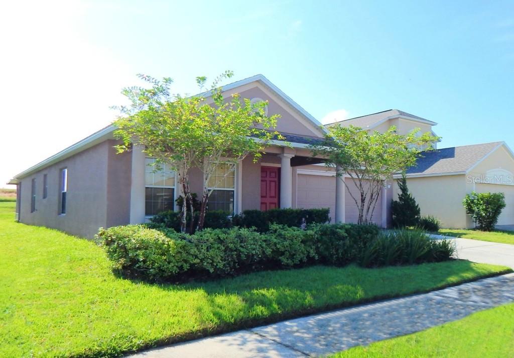 324 Red Kite Dr., Groveland, FL 34736