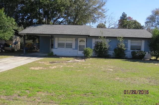 620 Dora Ave., Tavares, FL 32778