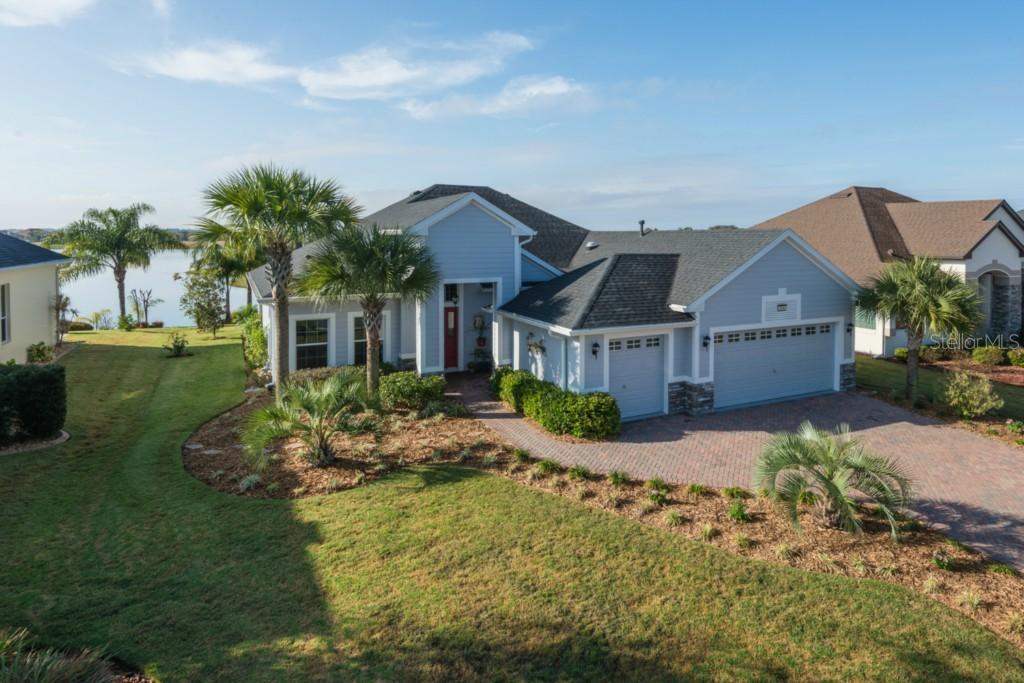 2036 Bayside Ave., Mount Dora, FL 32757