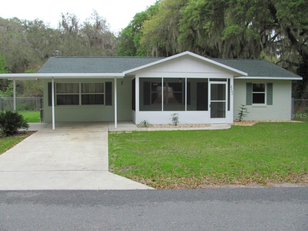 2247 Cr 452, Lake Panasoffkee, FL 33538