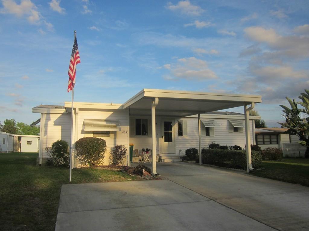 469 King Way, Tavares, FL 32778