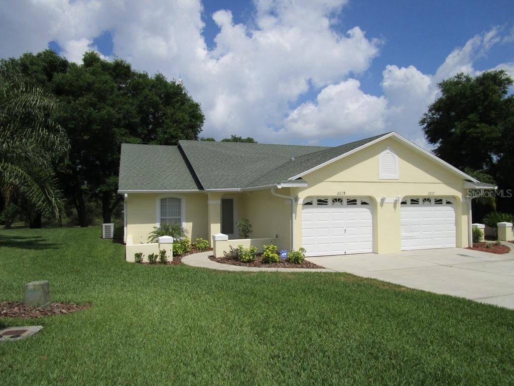 8825 Courtyard Ln., Groveland, FL 34736