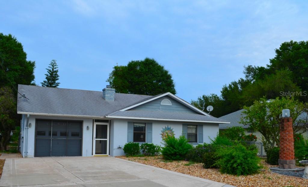 26607 W Cove Dr., Tavares, FL 32778