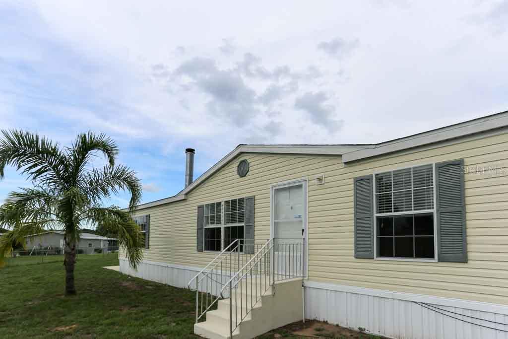 14041 Roserush Ct., Astatula, FL 34705