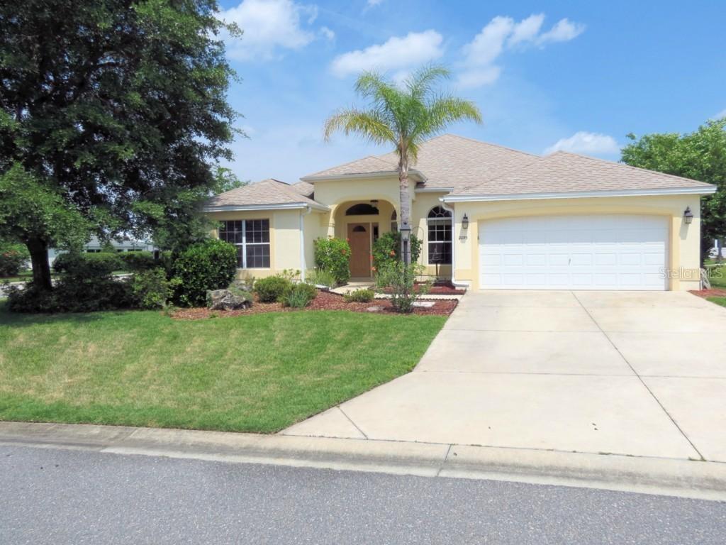 2093 Tynte Ter., The Villages, FL 32162