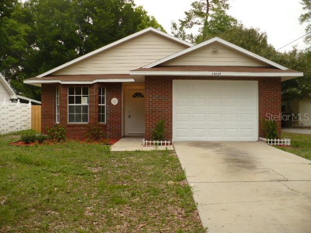 25825 Pinehurst St., Sorrento, FL 32776