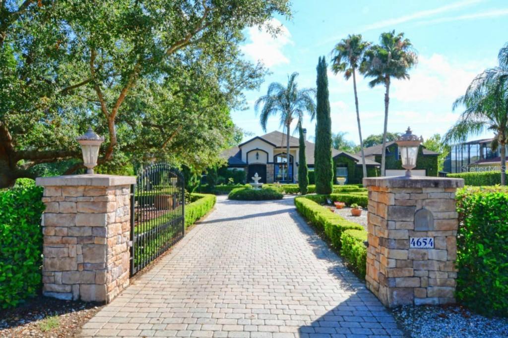 4654 Sloewood Ct., Mount Dora, FL 32757