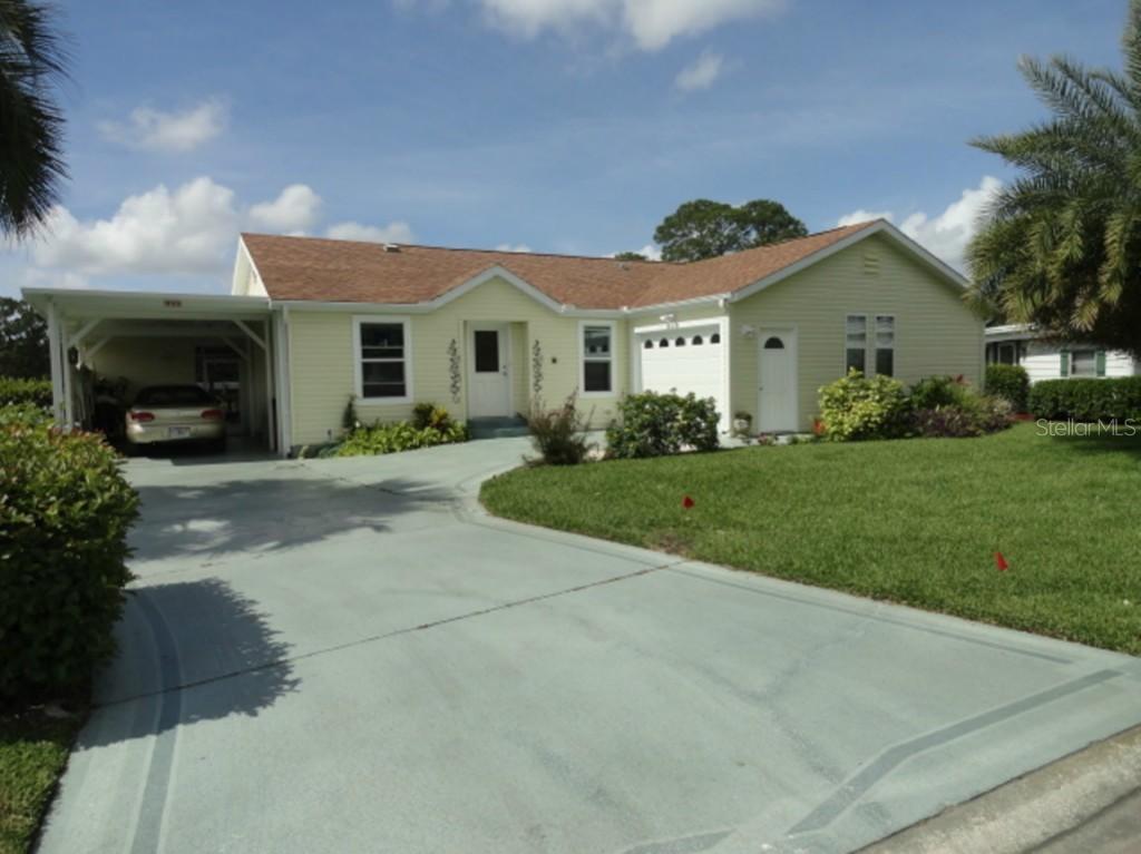 913 Sunset Cir., Tavares, FL 32778