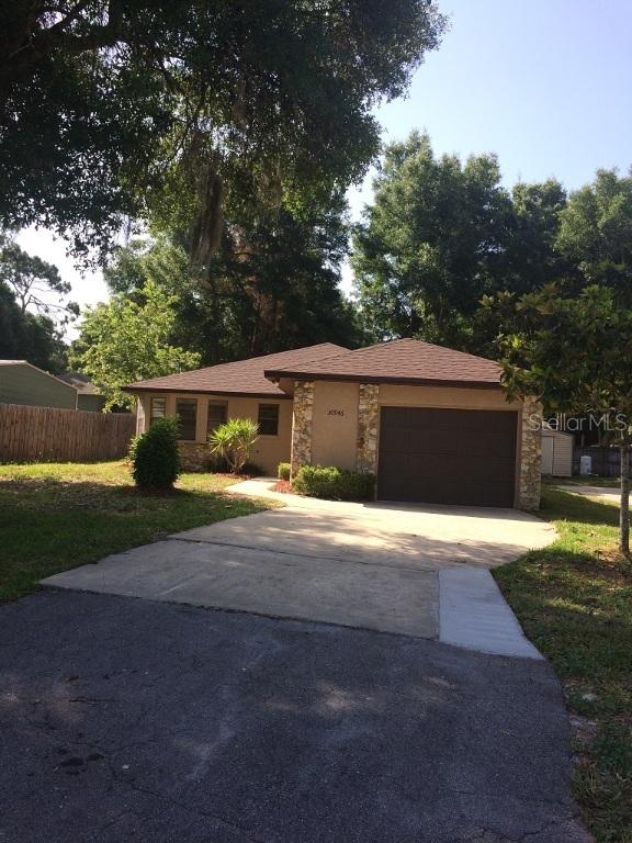 30946 Prestwick Ave., Sorrento, FL 32776