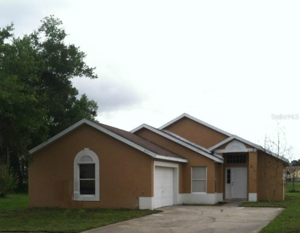 2513 Chatham Cir., Kissimmee, FL 34746