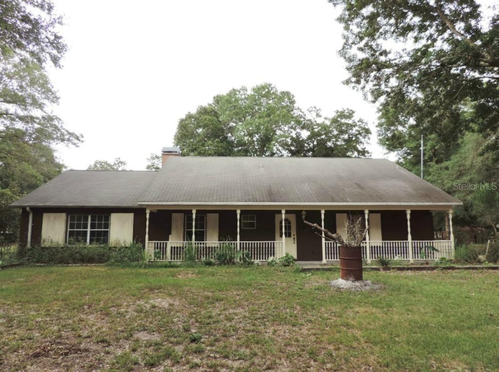 37414 Towerwood Dr., Eustis, FL 32726
