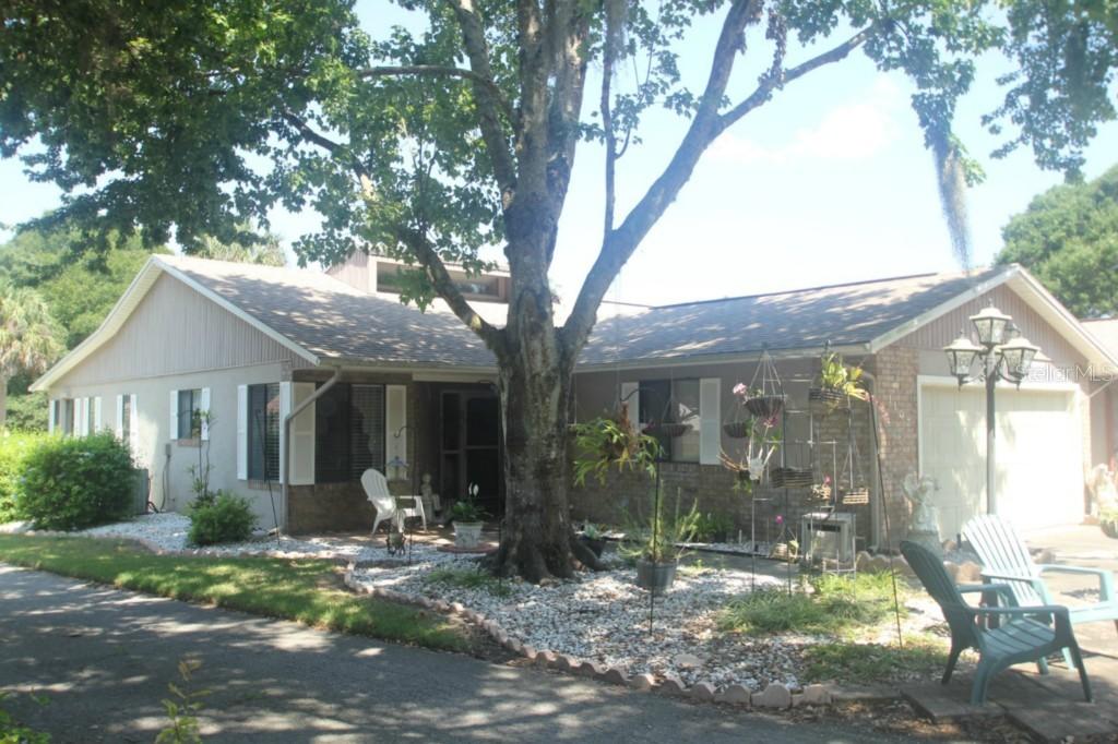 1107 Golf Club Ct., Mount Dora, FL 32757