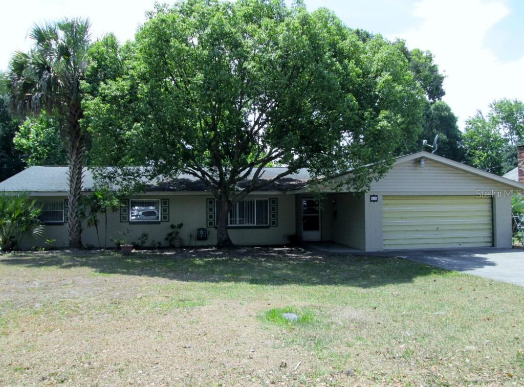 815 N Rockingham Ave., Tavares, FL 32778