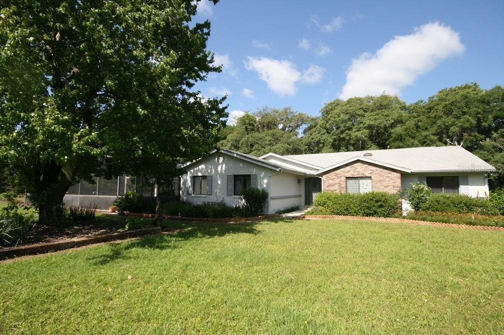 18414 Webster Hill Rd., Umatilla, FL 32784