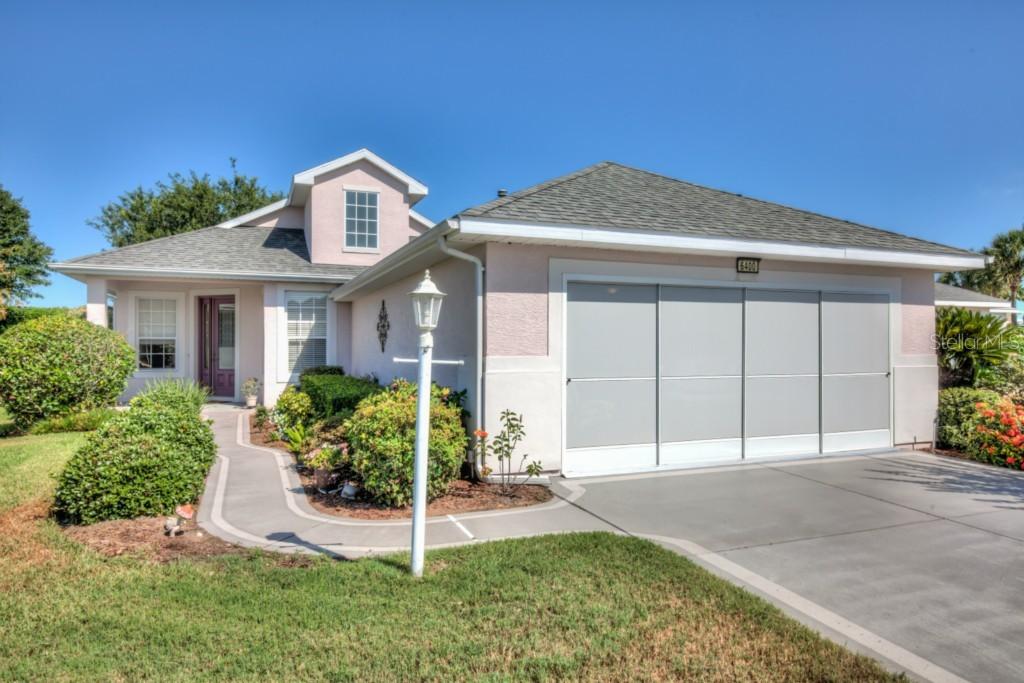 6400 Sailboat Ave., Tavares, FL 32778