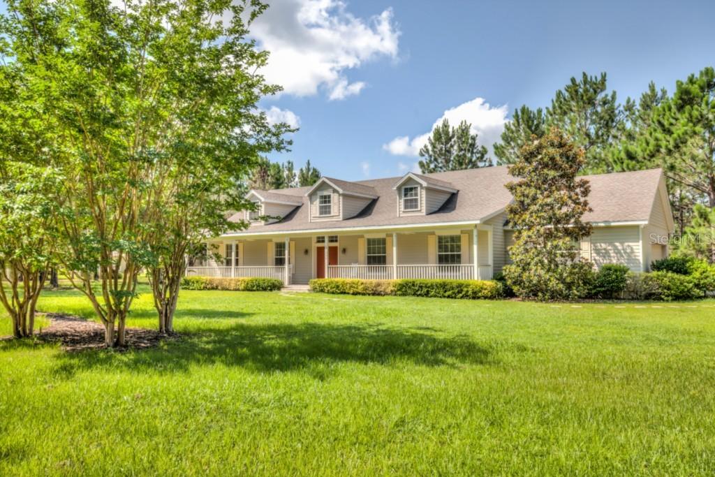 16208 Eagle Watch Dr., Tavares, FL 32778